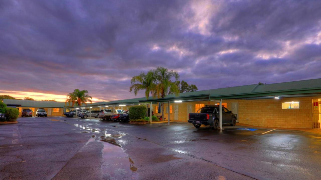 Jacaranda Country Motel Сейнт Джордж Екстериор снимка